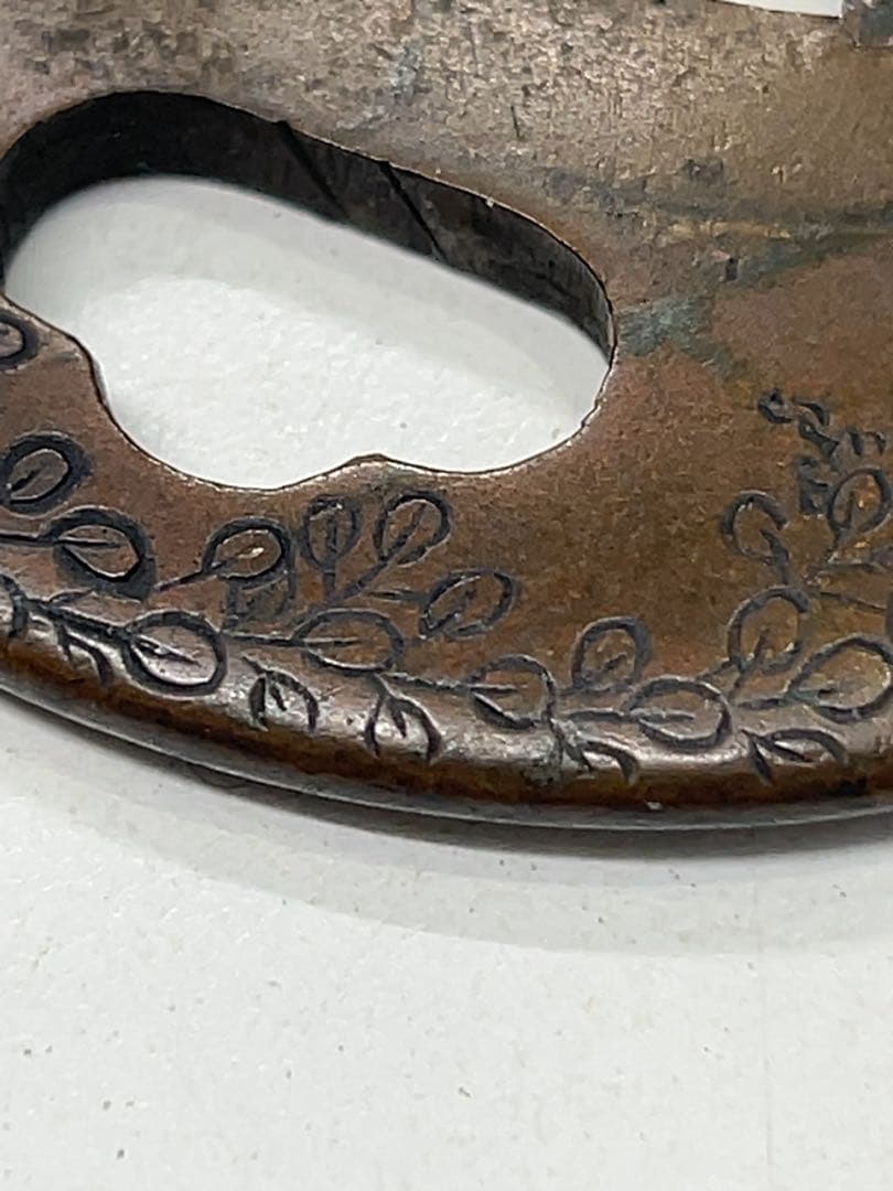 ウサギ彫刻 銅製鍔 約7.5cm