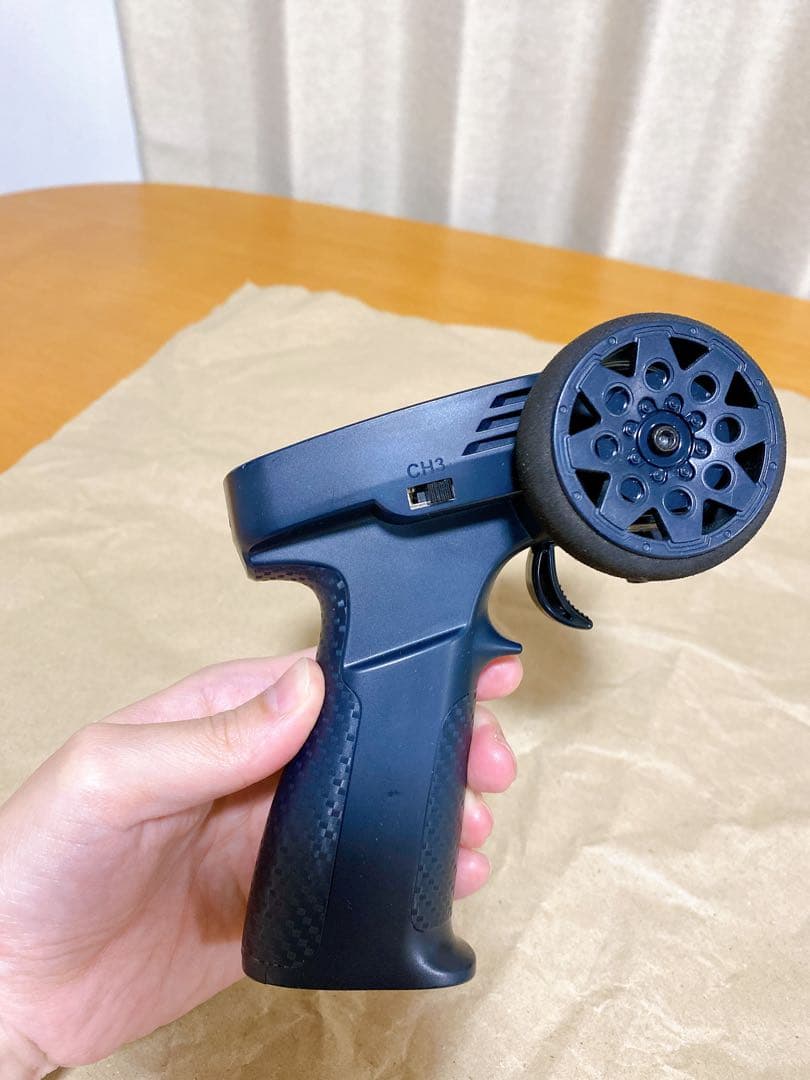 FMS ラジコン　レンジローバー 1/24 ランドローバー fcx24m