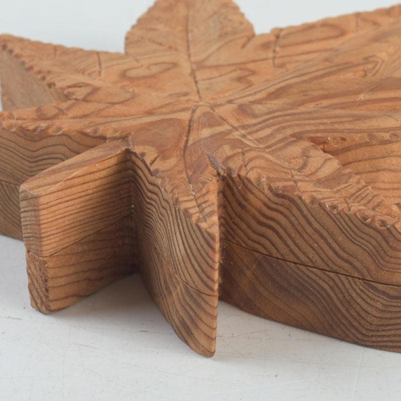 茶道具　石津外記作　屋久杉　内金溜　楓香合　共箱　V　9276