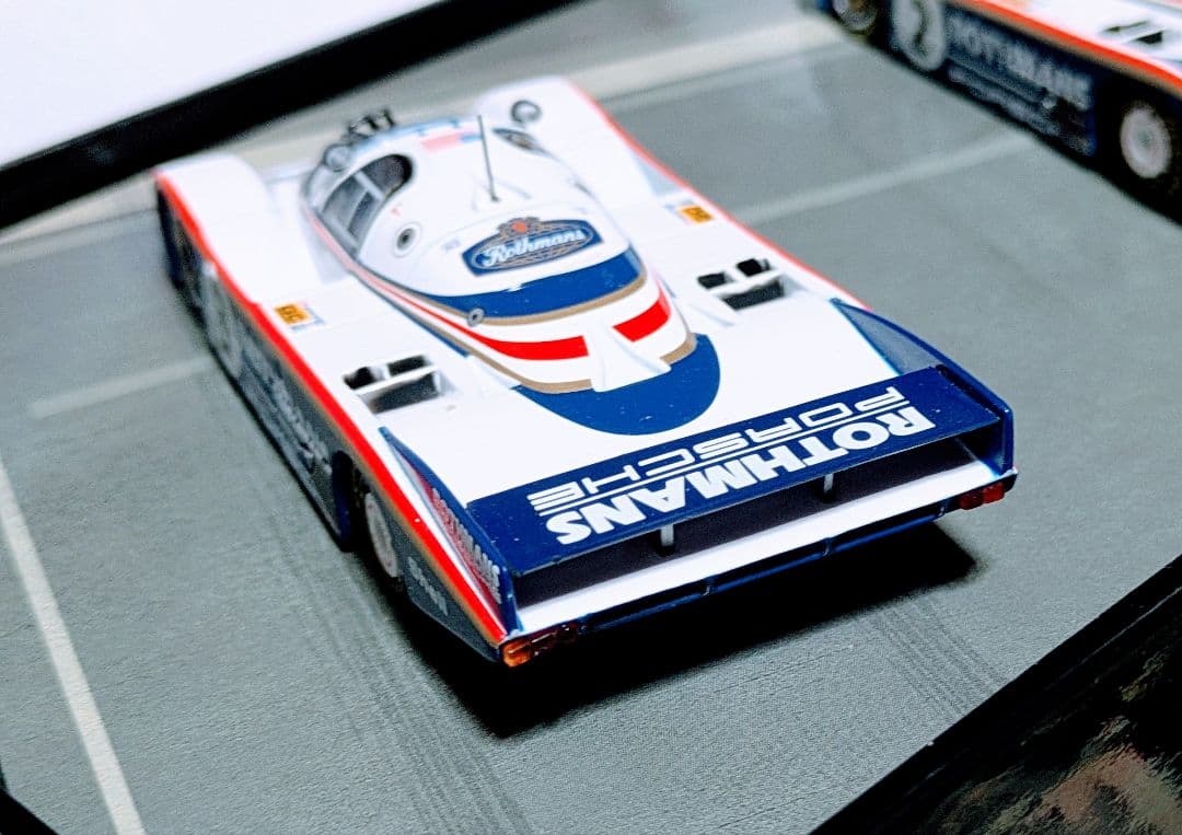 貴重本体未使用ミニチャンプス特製ル・マンポルシェ９５６Ｌ１位〜３位を３台1/43