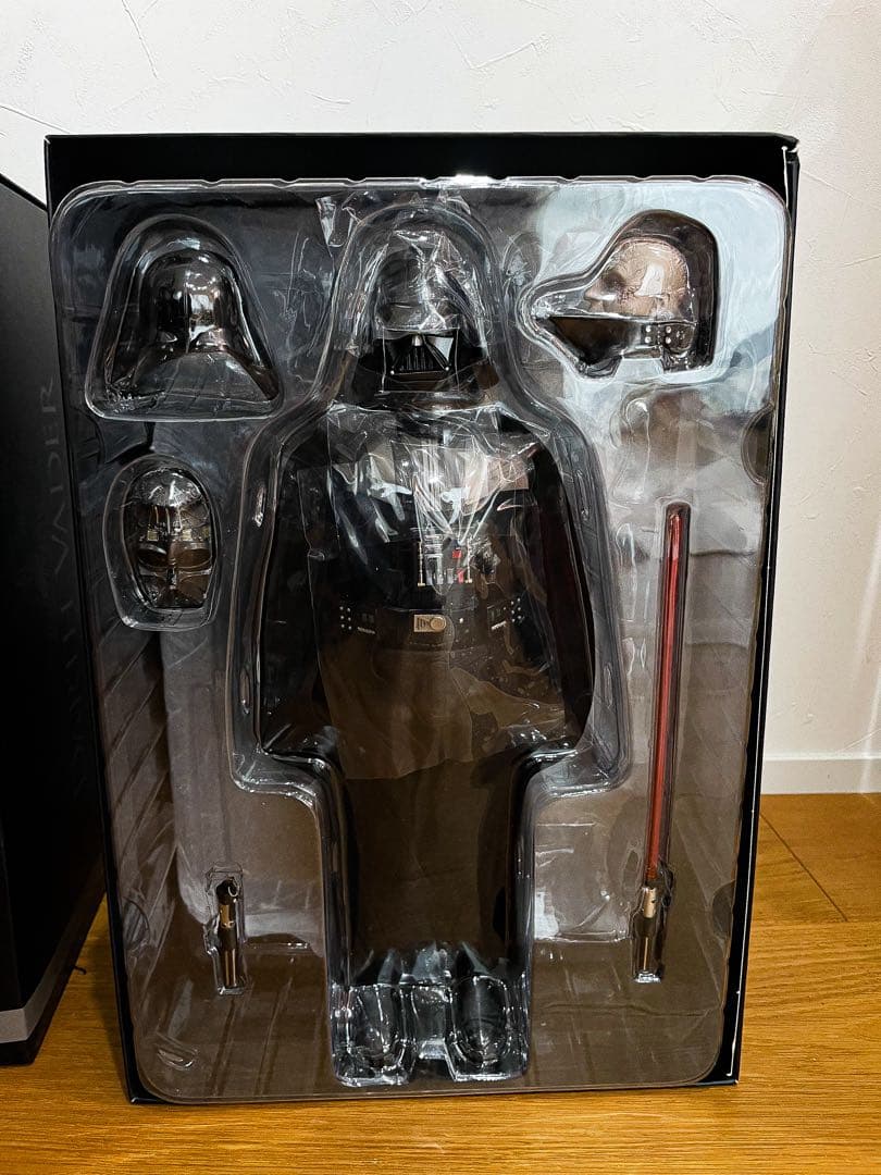 希少　限定生産　スターウォーズ 1/6 ダース・ベイダー ホットトイズ