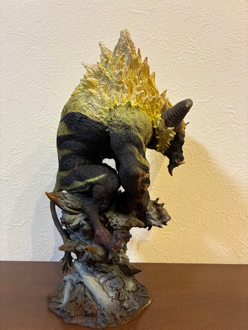 モンハン　クリエイターズモデル　激昂したラージャン　フィギュア　初版