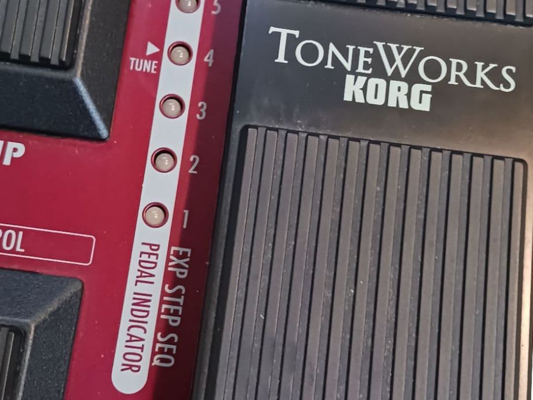 ベース　マルチエフェクター　TONEWORKS KORG AX3000B