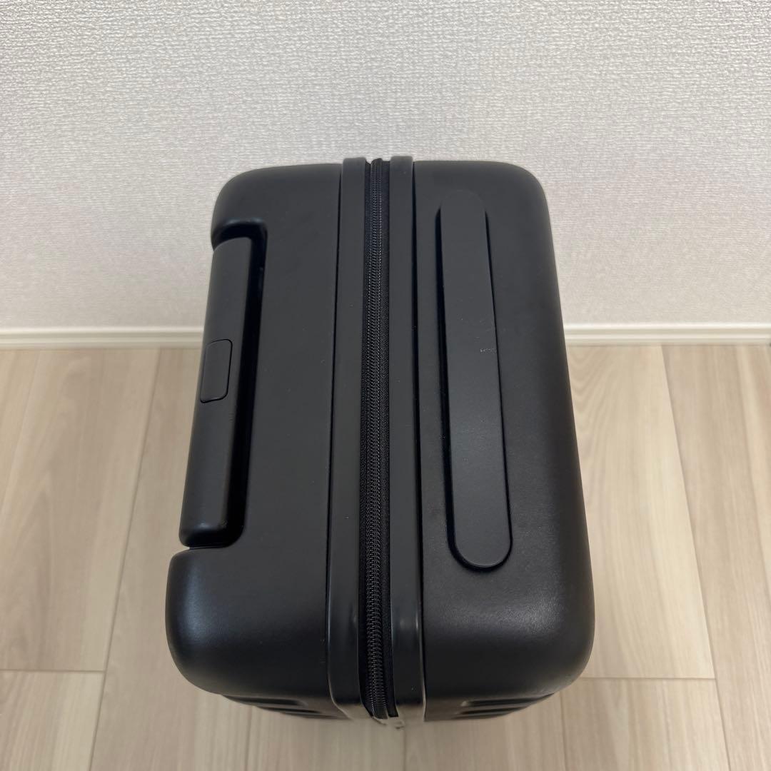 無印良品 バーを自由に調節できる ハードキャリーケース 20L
