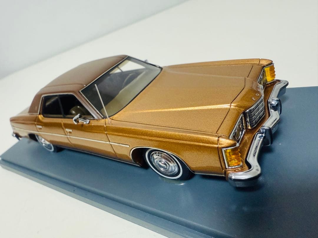 Neoネオ/'73 Fordフォード LTD 1/43 絶版