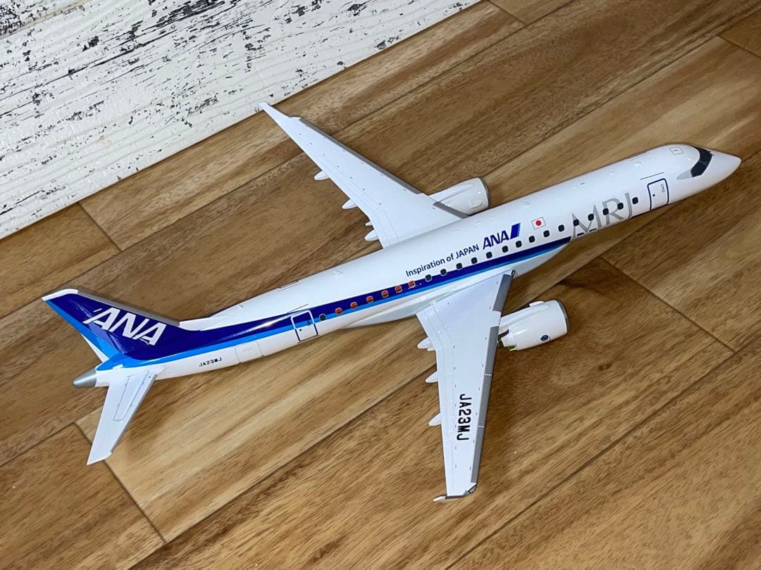 [本体美品]三菱航空機 MRJ90 1:100 JA21MJ[MR19009]