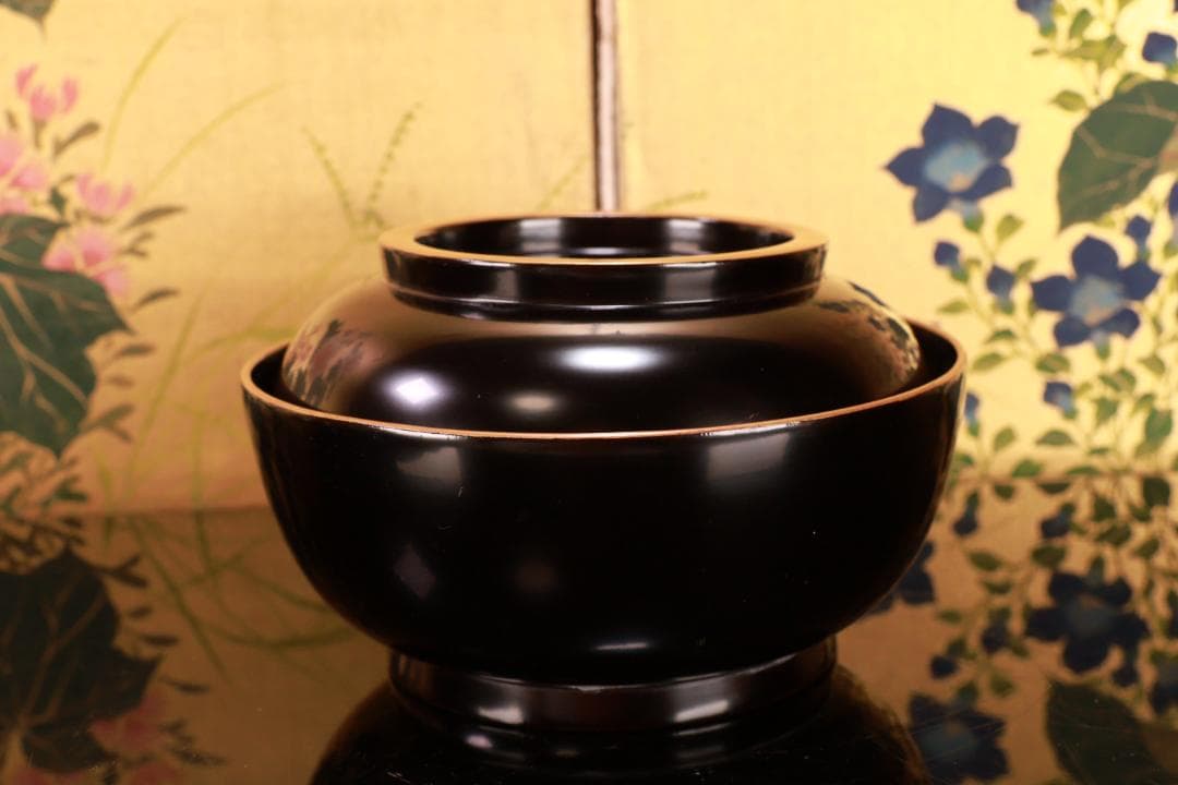 BJ017　輪島塗　布着堅地　盛岡庄五郎 作　縁金 草花金蒔絵椀　五客　木製