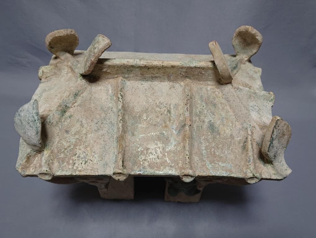 東漢時代　出土品　緑釉銀化楼閣 彩文土器 高さ27.4㎝　（A）