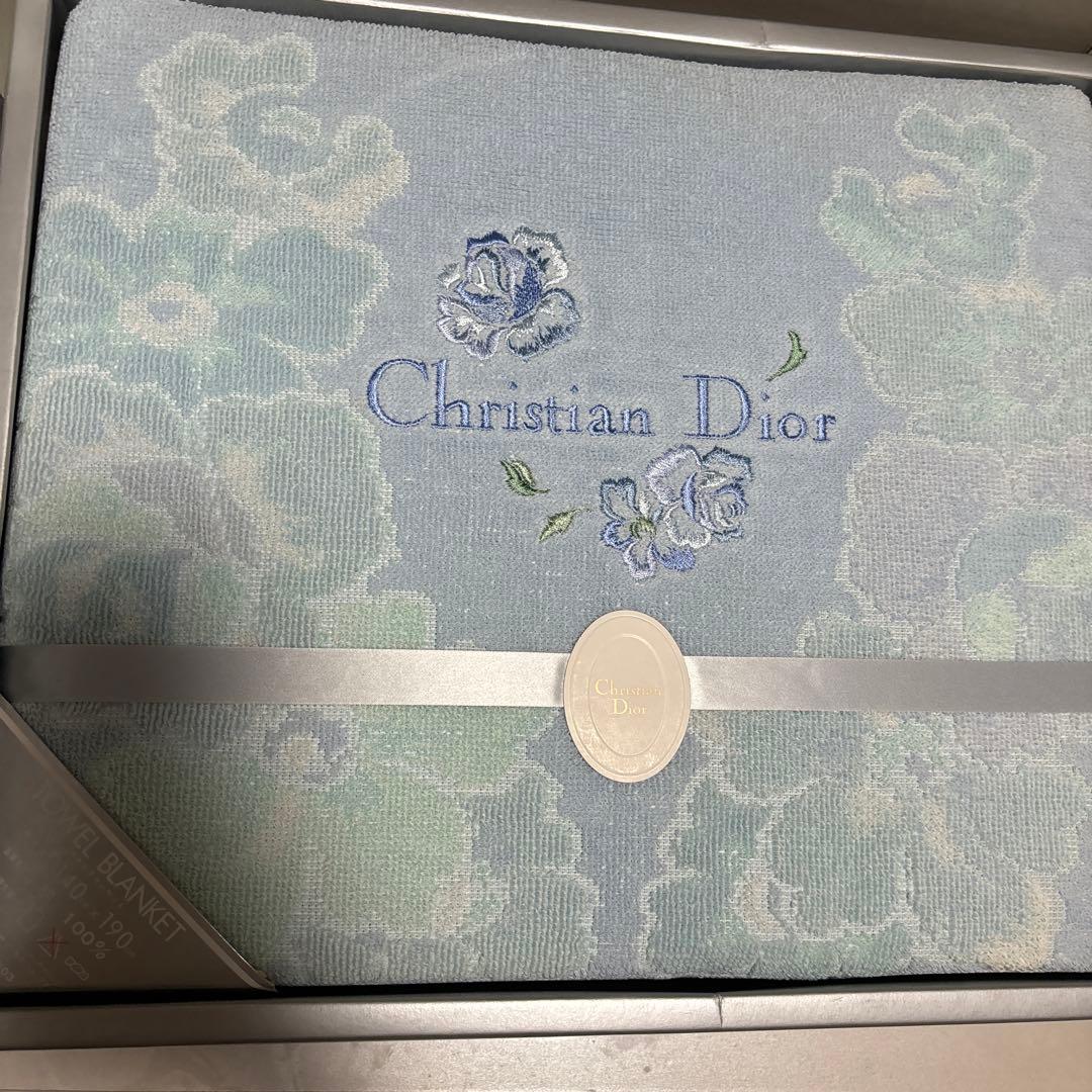 クリスチャンディオール　DIOR