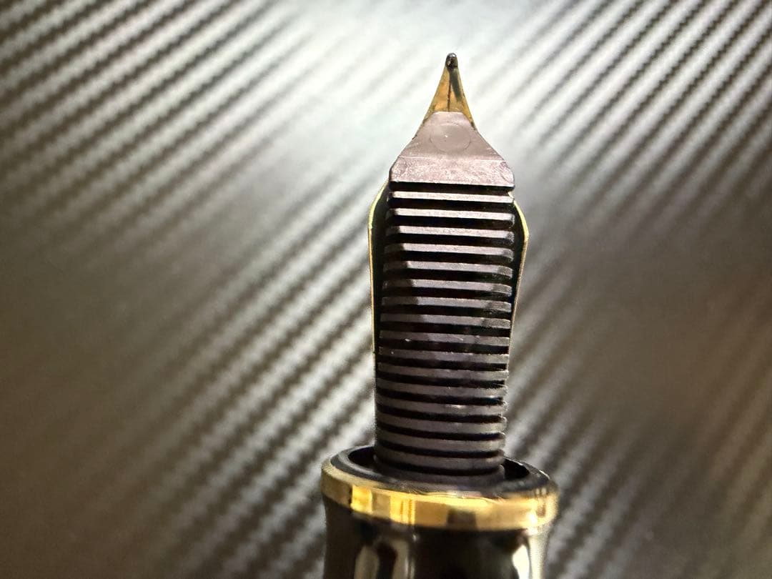 極美品 ペリカン スーベレーン M800 緑縞 EF 極細字