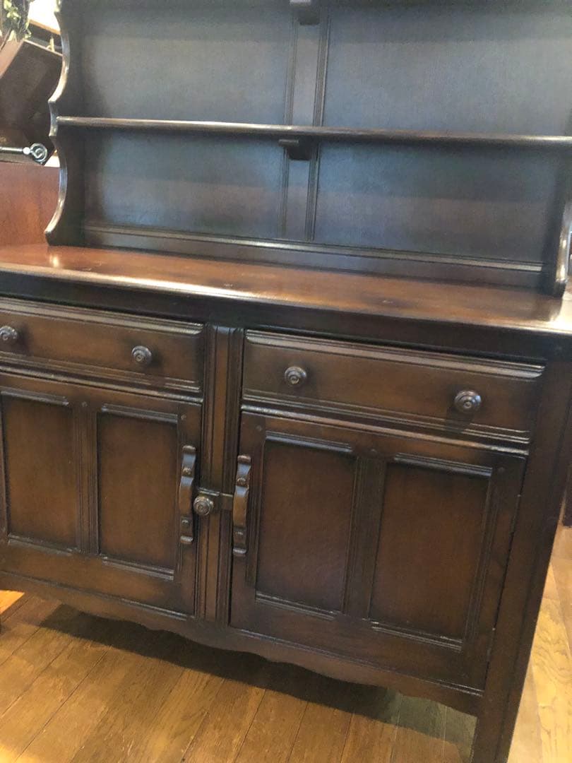 イギリス　アンティーク　英国　アーコール　ERCOL社　サイドボード　チェスト