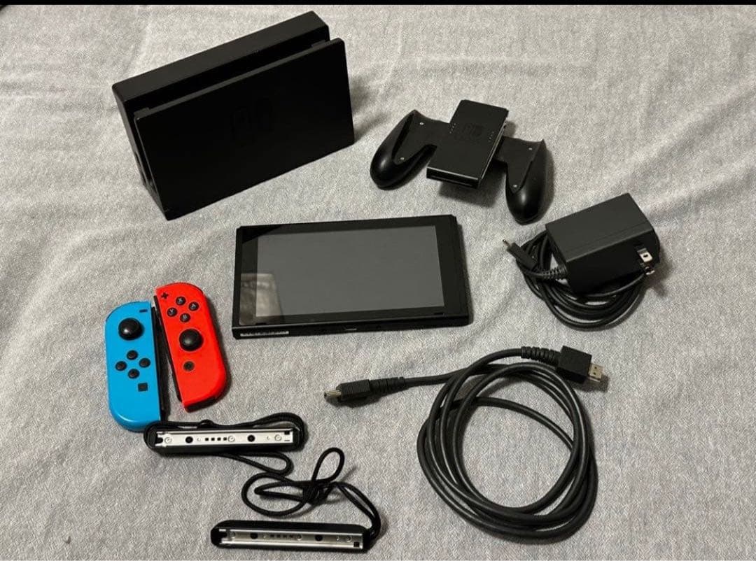 Nintendo Switch 本体（完品）箱あり