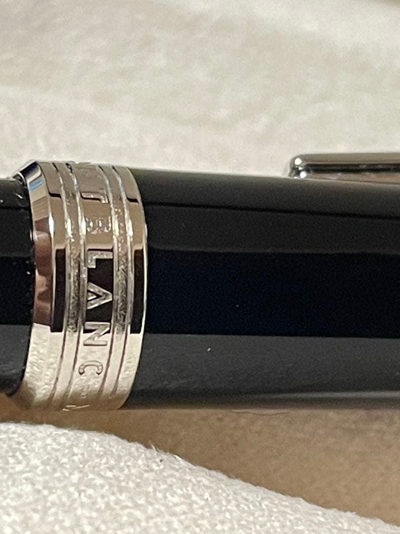 ◾️美品◾️モンブラン クルーズ ボールペン◾️ 化粧箱付属◾️筆記良好◾️プラチナ◾️