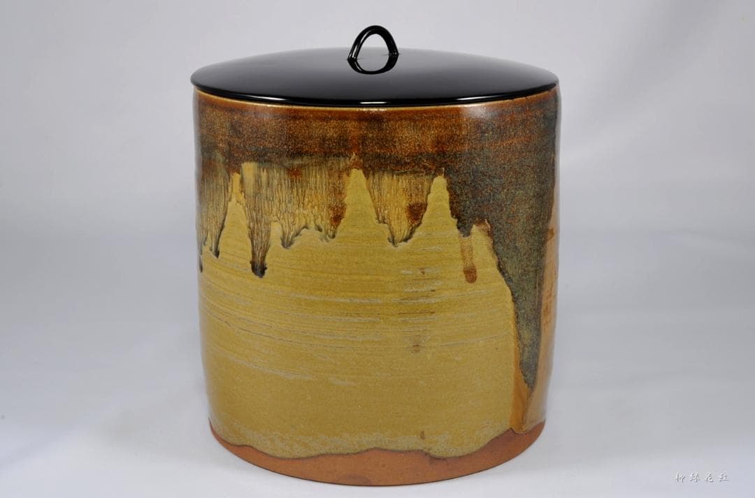 十四代 亀井味楽 高取焼 一重口 水指 共箱 茶道具