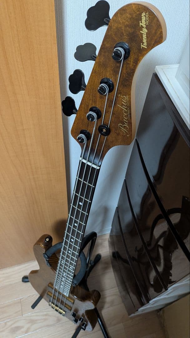 ベース Bacchus 2014 Twenty Four DX4-LTD/E