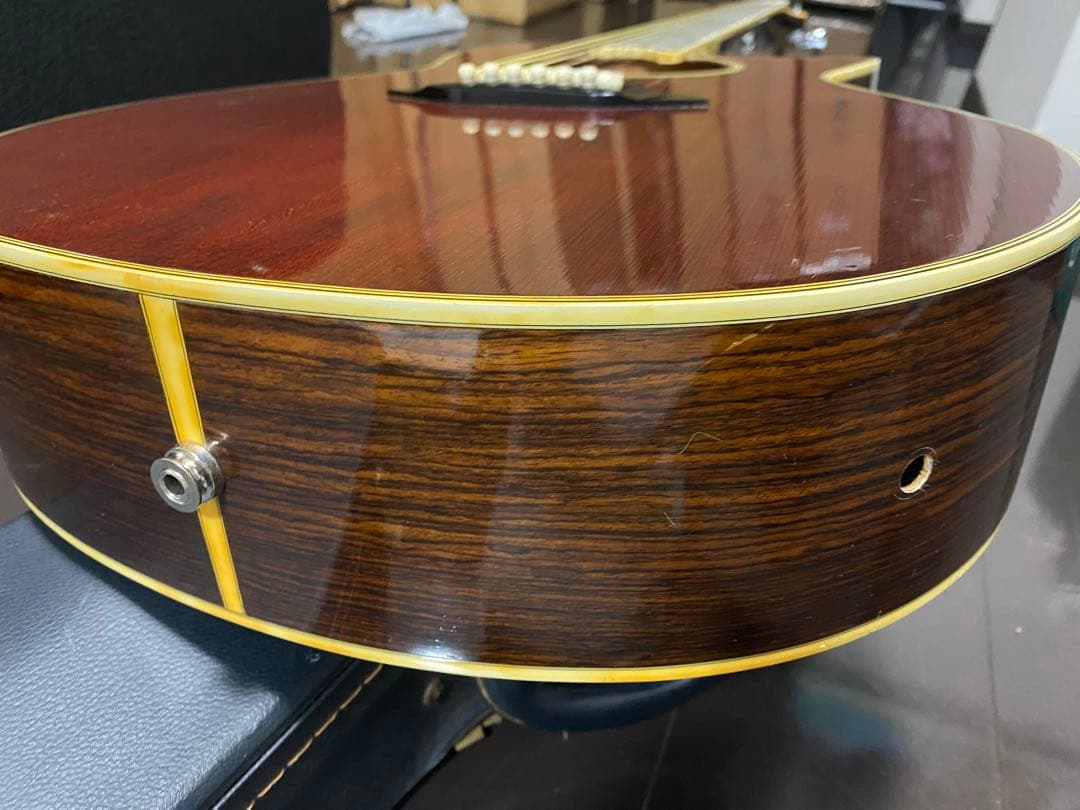 アコースティックギター　tokai