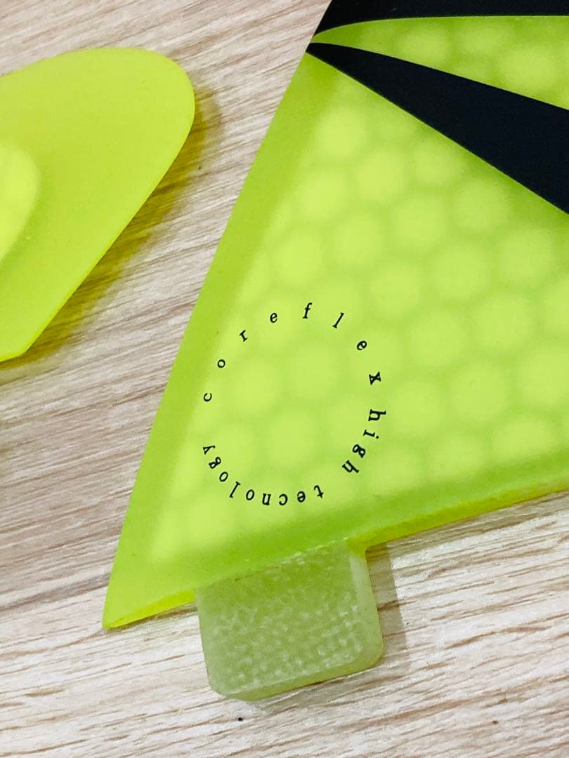 新品半額以下 ロングファンボード用シングルスタビ セットフィン ハイエンド超軽量