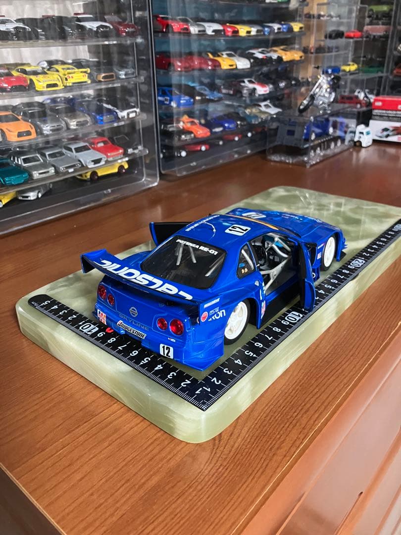 マッスルマシーンズ　日産スカイラインGTR R34 カルソニック　1/24