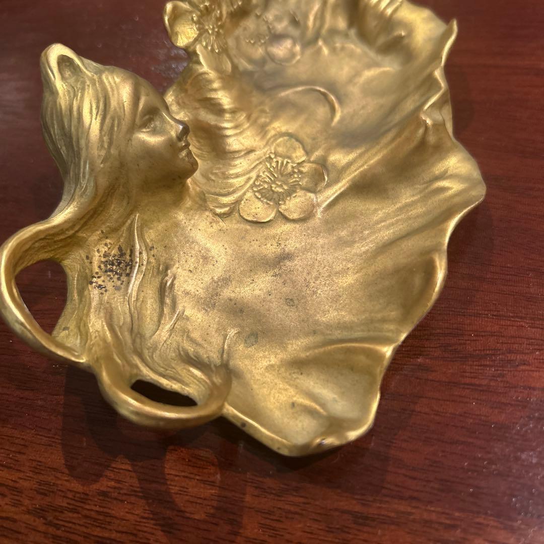 アール・ヌーヴォー　アンティーク ブロンズプレート