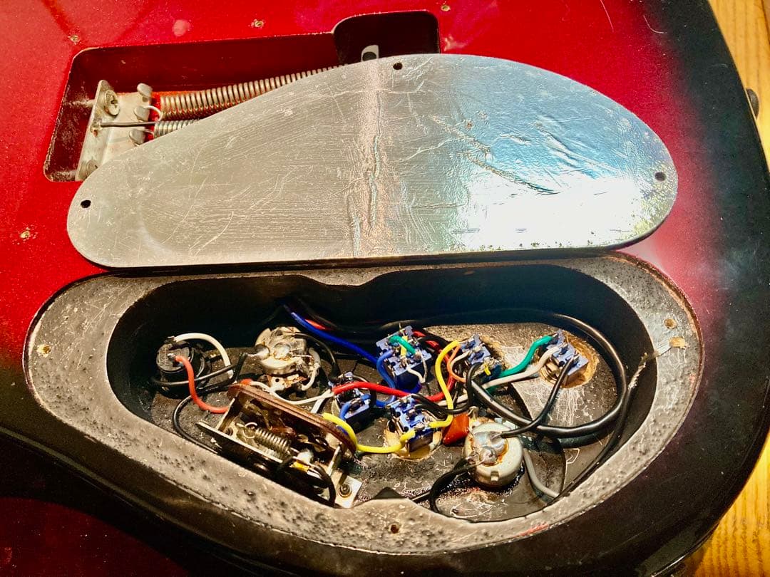 ☆他に類を見ない貴方だけの一本　AriaProⅡ MAGNA HSH ST