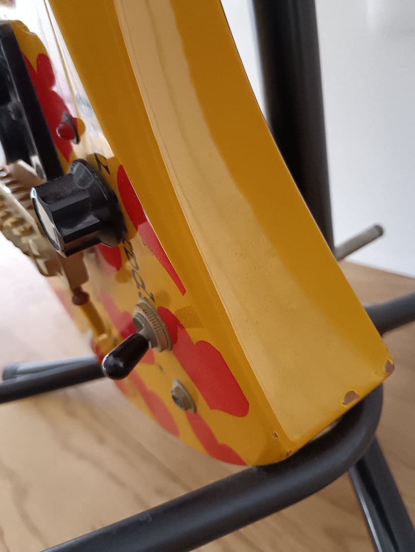 BURNY FERNANDES イエローハートYH-JR　hide アンプ内蔵