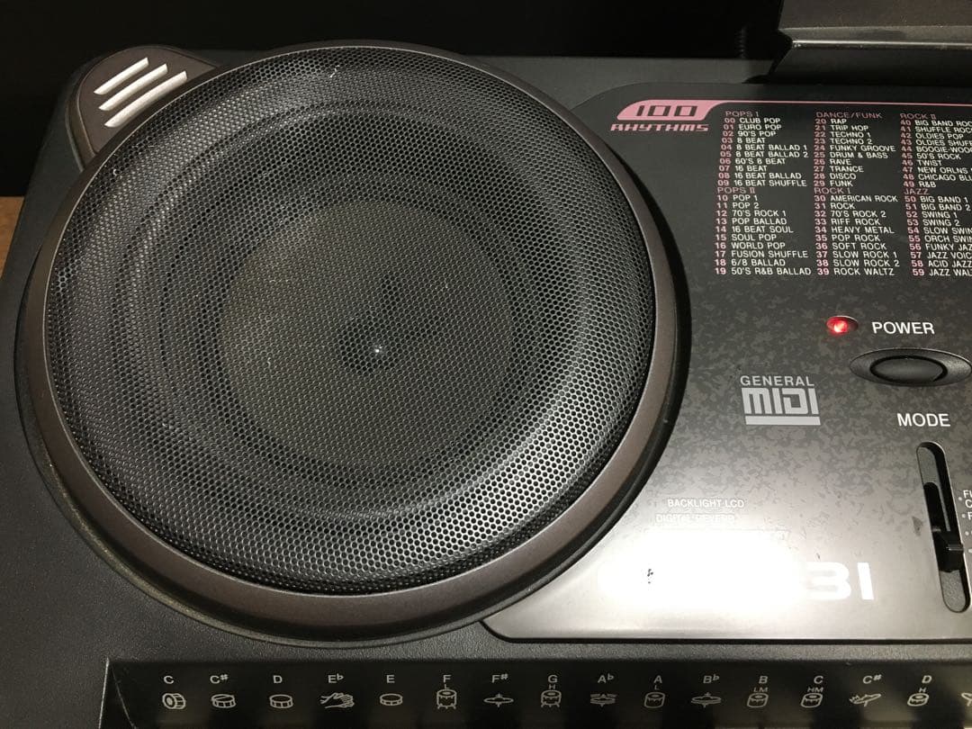 CASIOキーボード　電子ピアノCTK-631