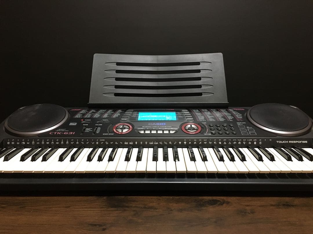 CASIOキーボード　電子ピアノCTK-631