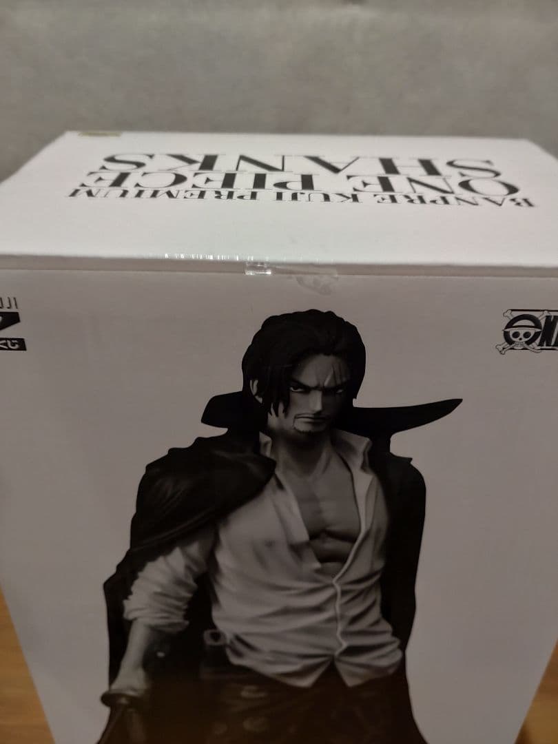 ONEPIECE　バンプレくじ　シャンクス　A賞　赤髪海賊団　四皇