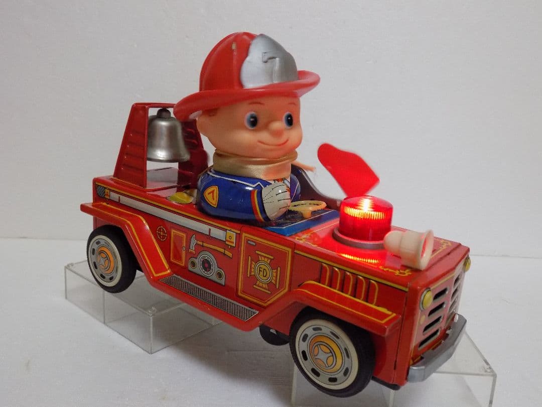 専用商品　マスダヤブリキ電動【FLAG FIRE ENGINE】※動作品