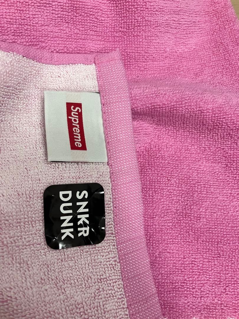 シュプリーム バスタオル　ピンク