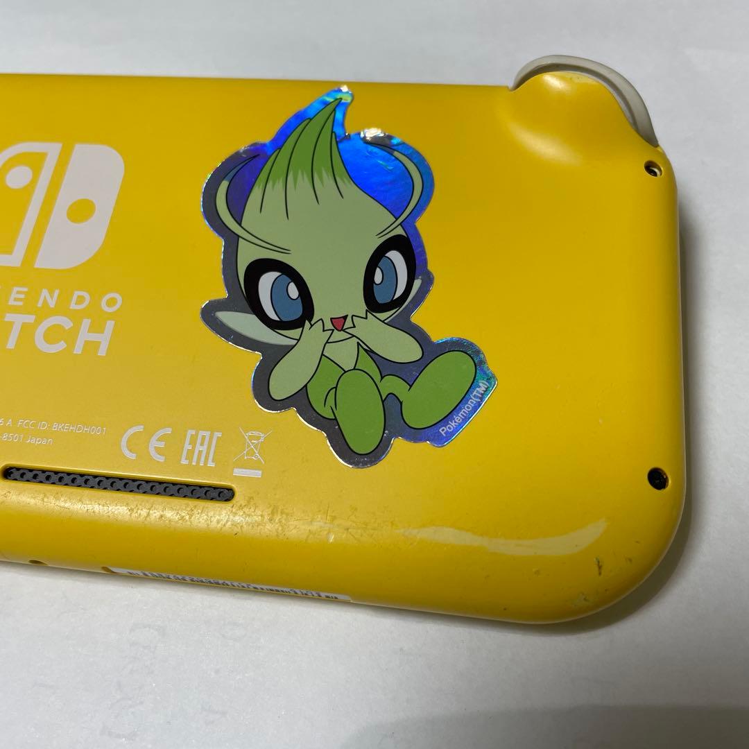 Switchライト　イエロー　本体