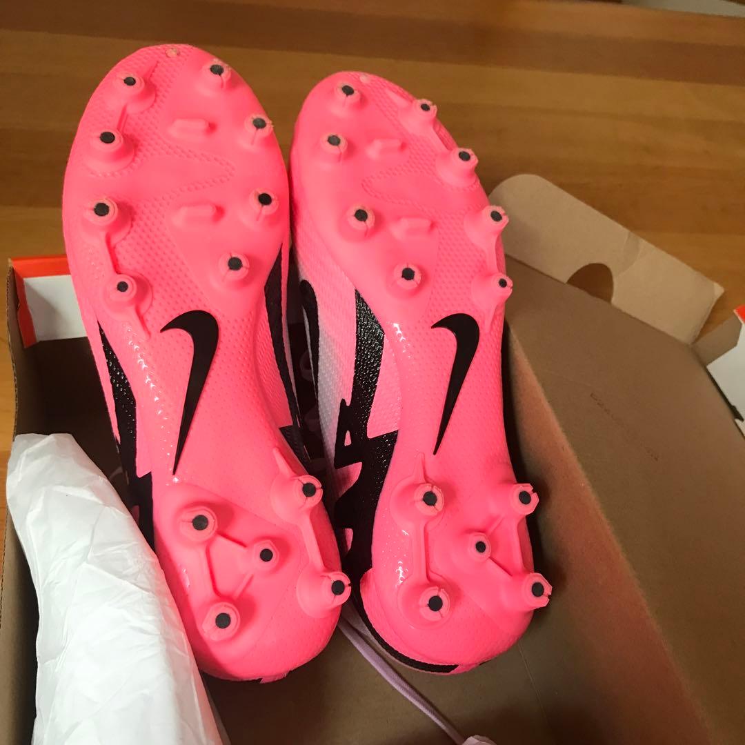 アーサー　ナイキスパイク　マーキュリアル