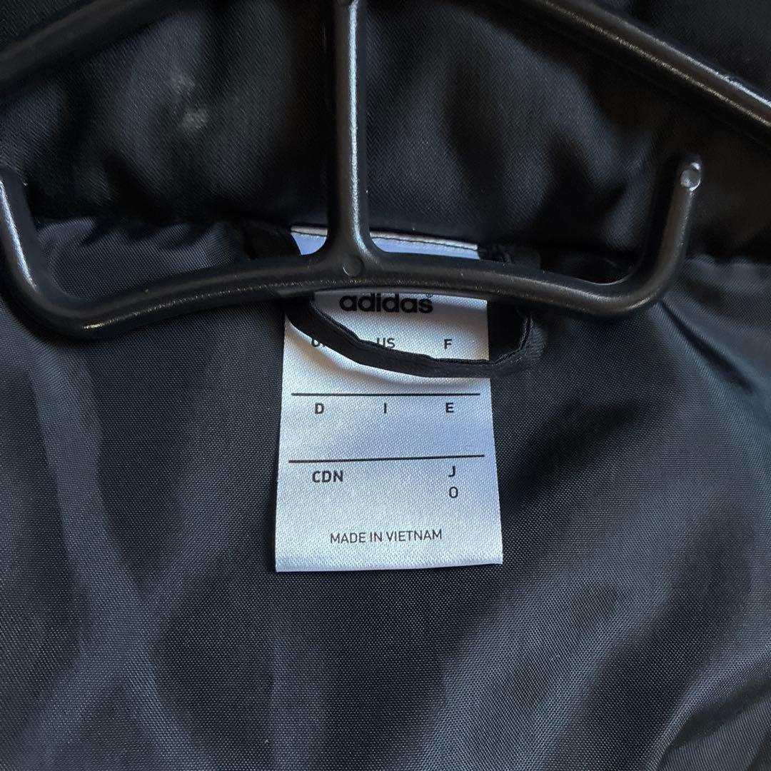 adidas TIRO15 黒 ダウンコート フード付き　ダウン70%