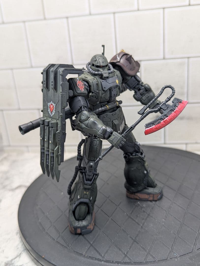 復讐のレクイエム HG MS−06F ザクⅡ FTYPE ルショ―ン機 完成品