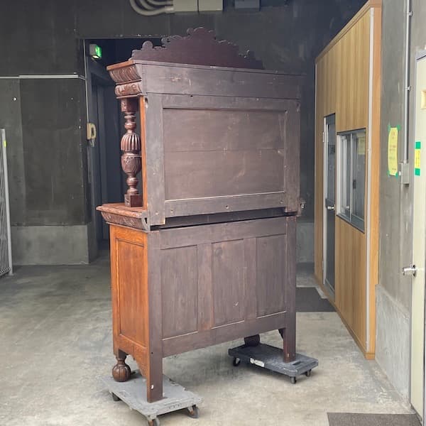 1880年頃　イギリスアンティーク　ミラーバックキャビネット　カップボード