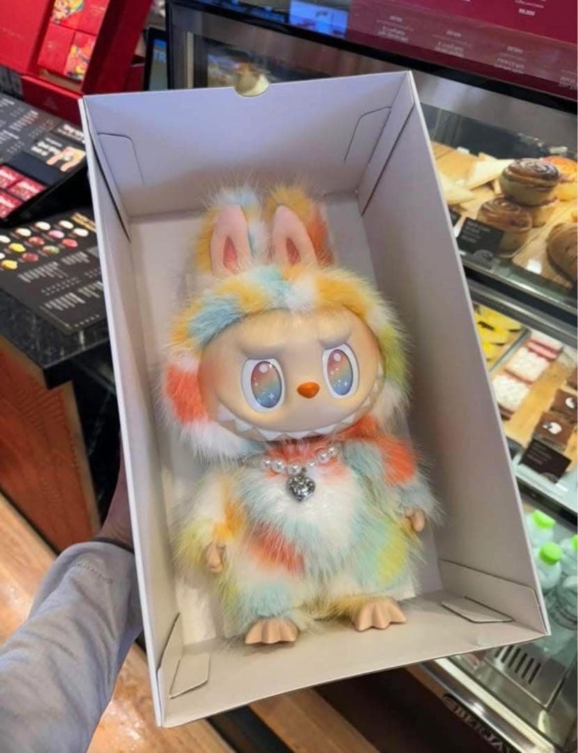 LABUBU ROCK THE UNIVERSE １０個