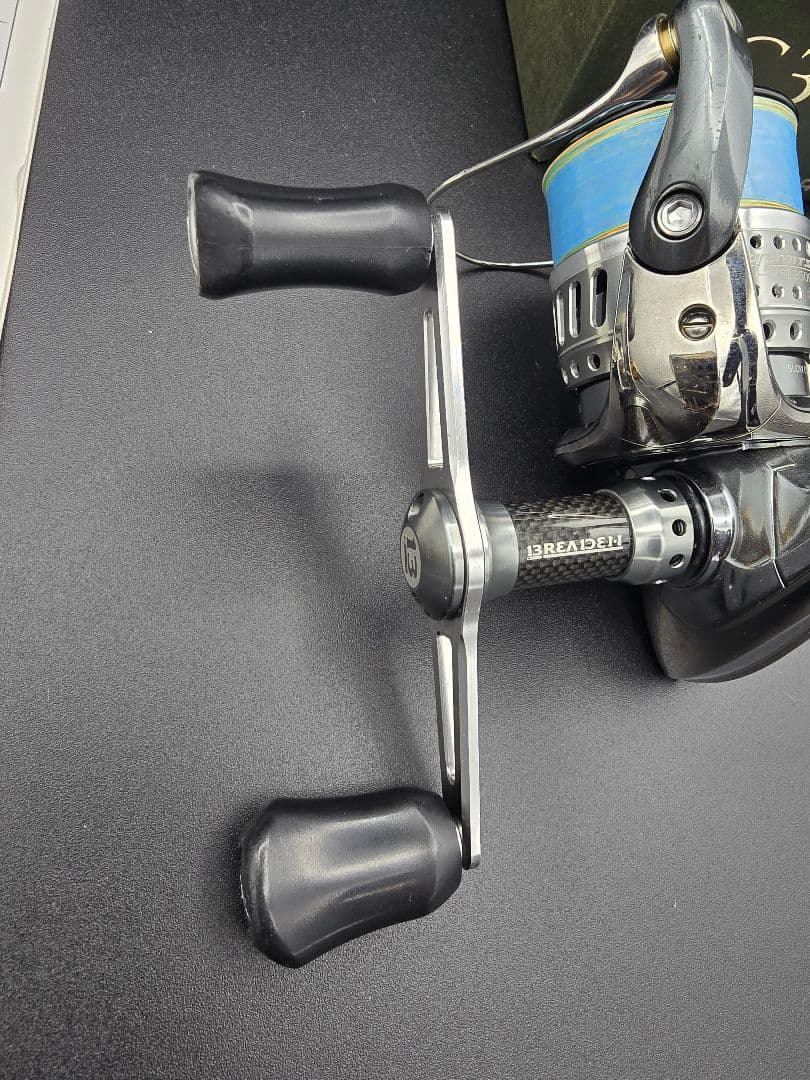 SHIMANO 07STELLA C-3000S スピニングリール