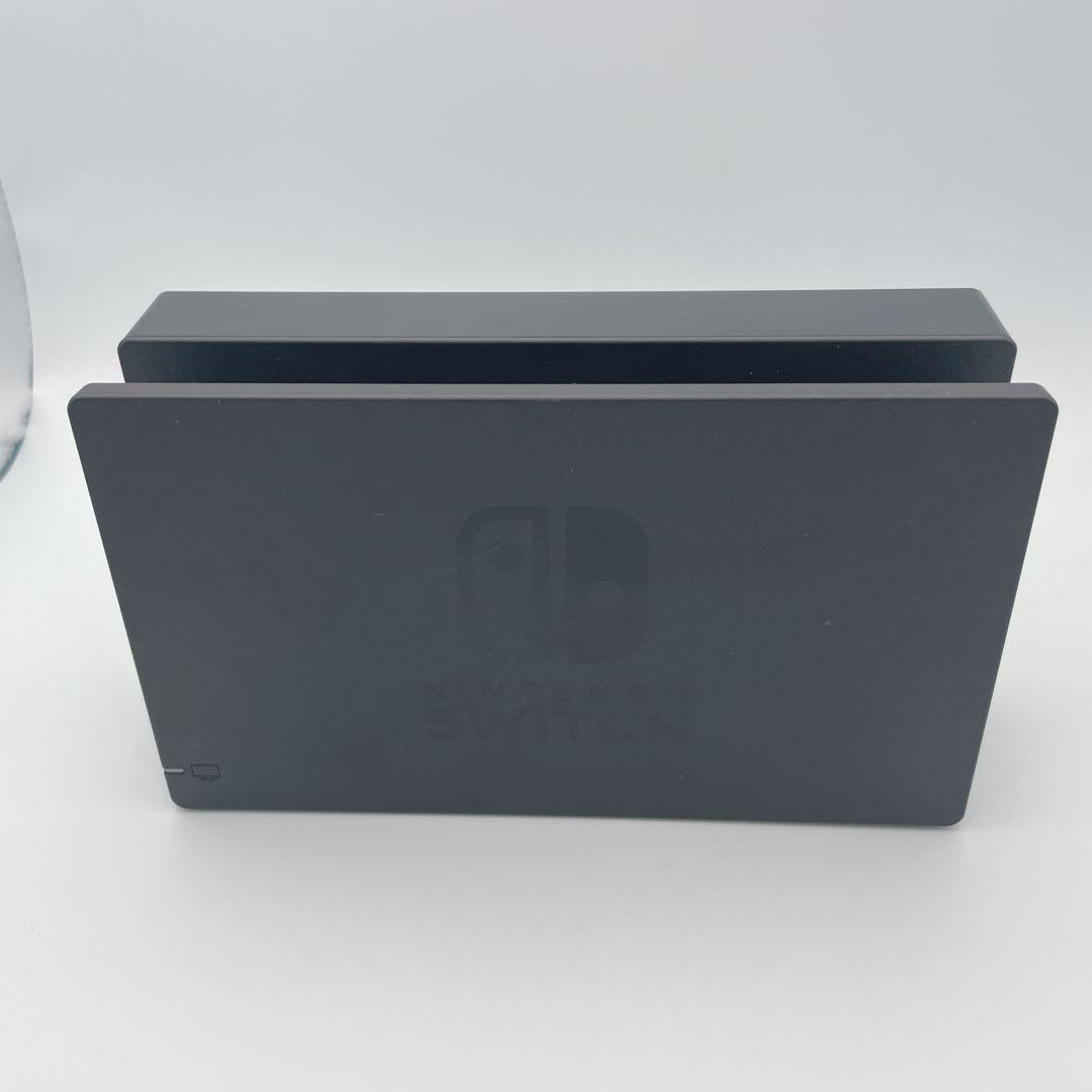 【美品】Nintendo Switch 有機ELモデル