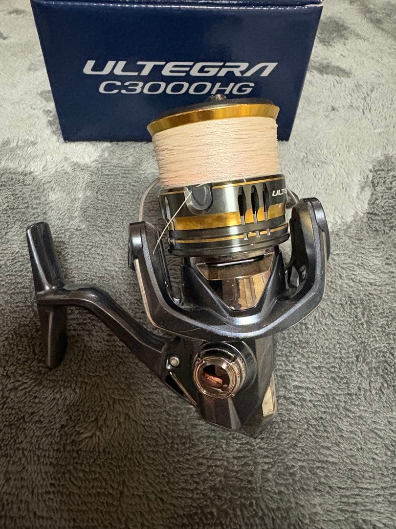 SHIMANO ULTEGRA C3000HG スピニングリール
