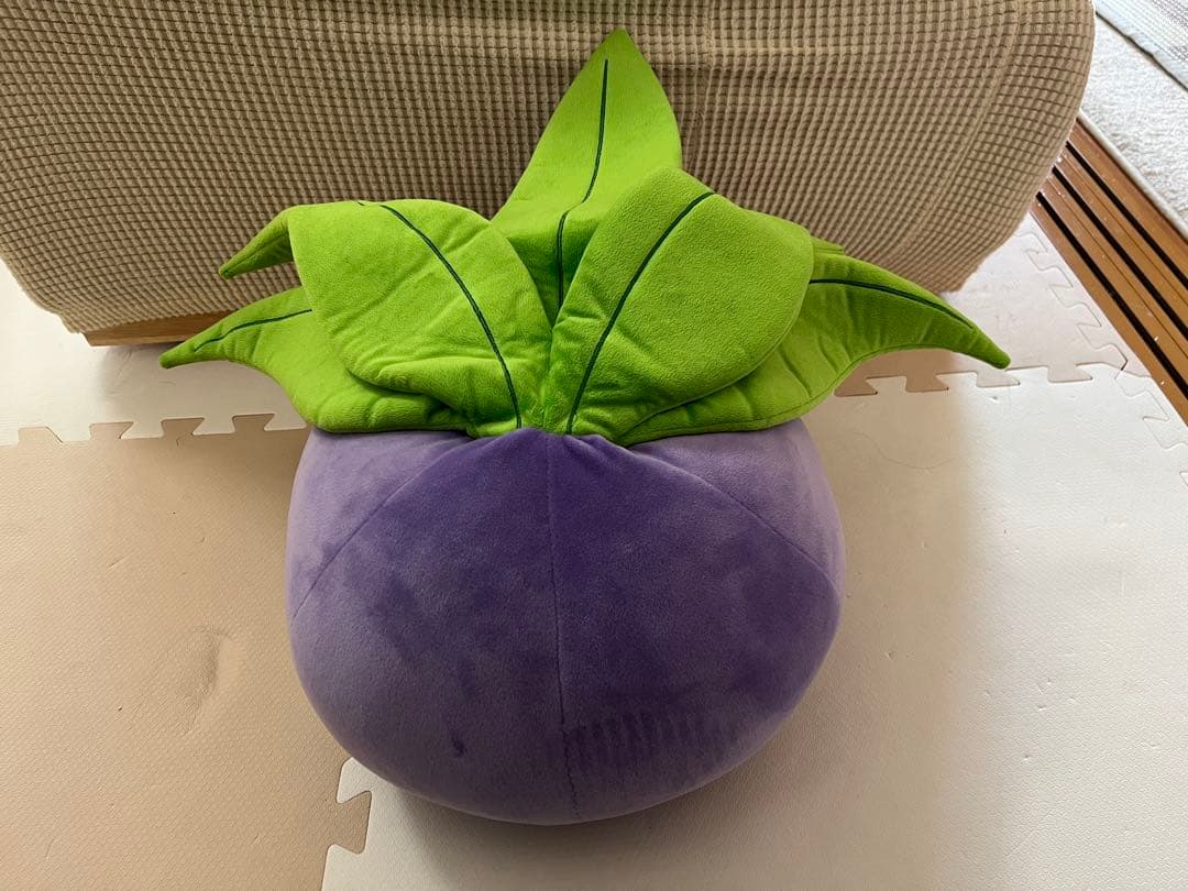 ナゾノクサ もっちりまんまるクッション