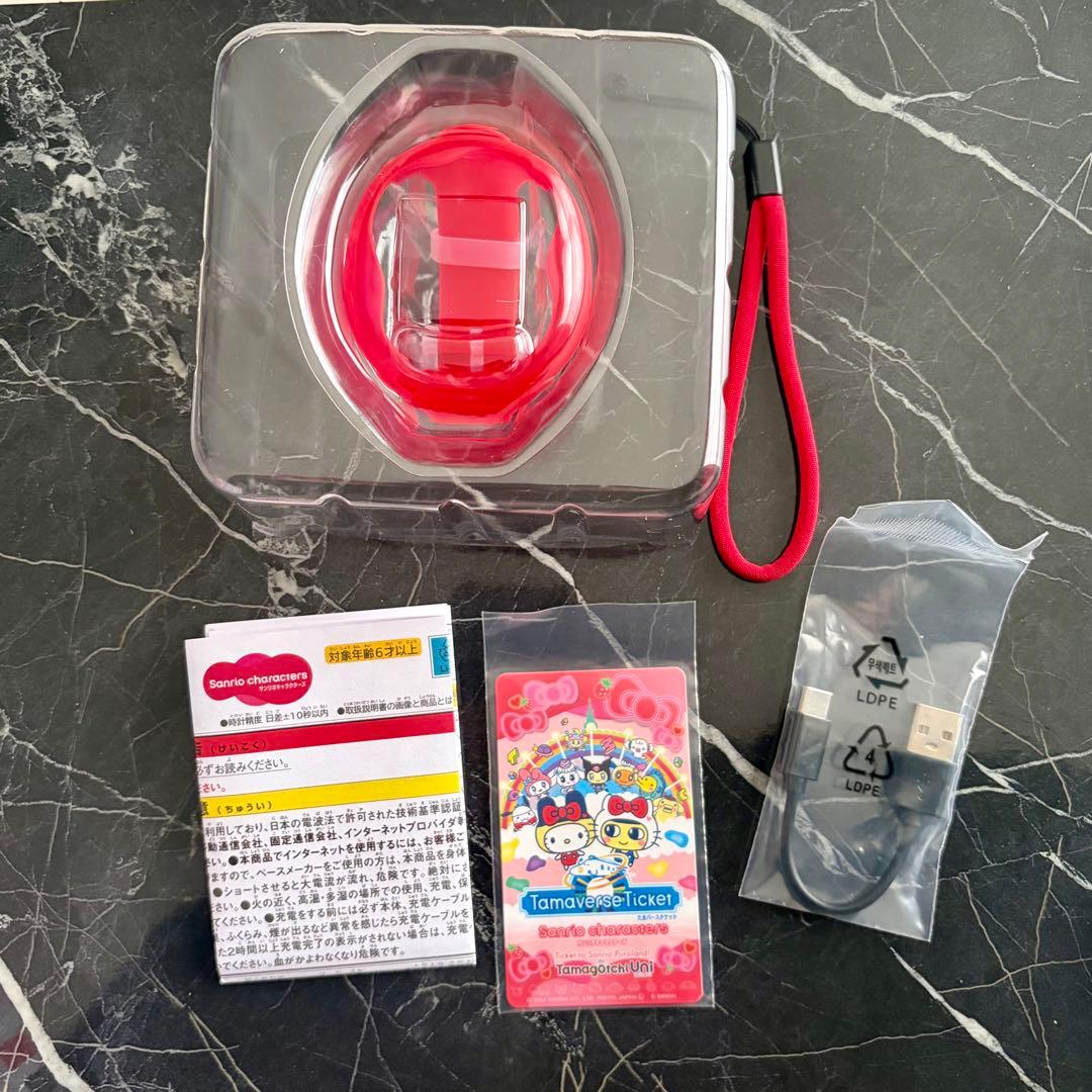 Tamagotchi Uni サンリオキャラクターズ たまバースチケット