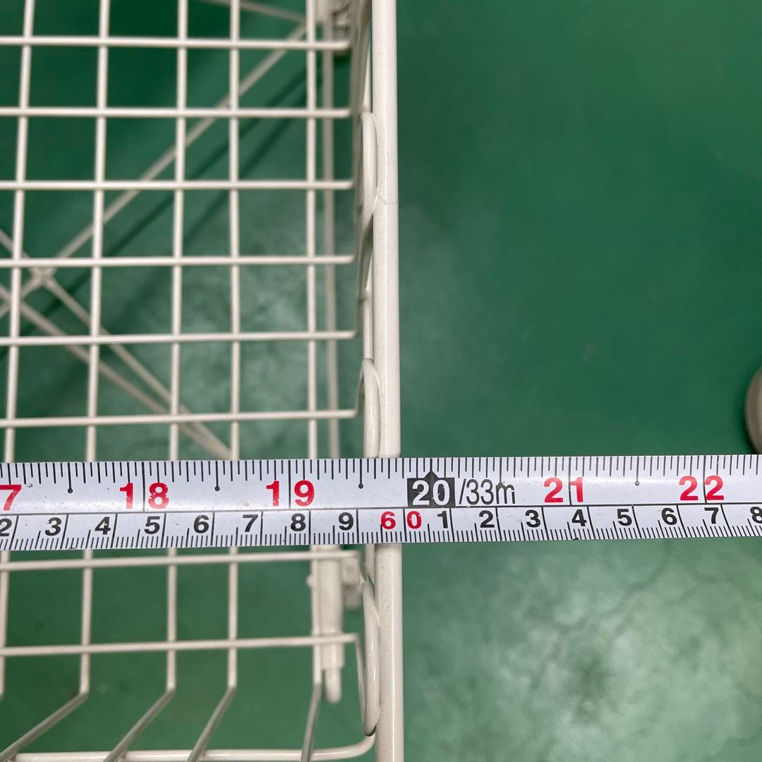 超美品！　バスケットワゴン　ホワイト　60cm 店舗用　4台セット