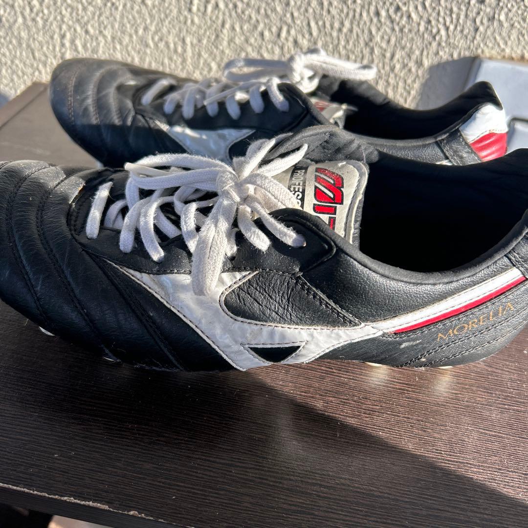mizuno プロフェッショナル サッカーシューズ 黒/白/赤