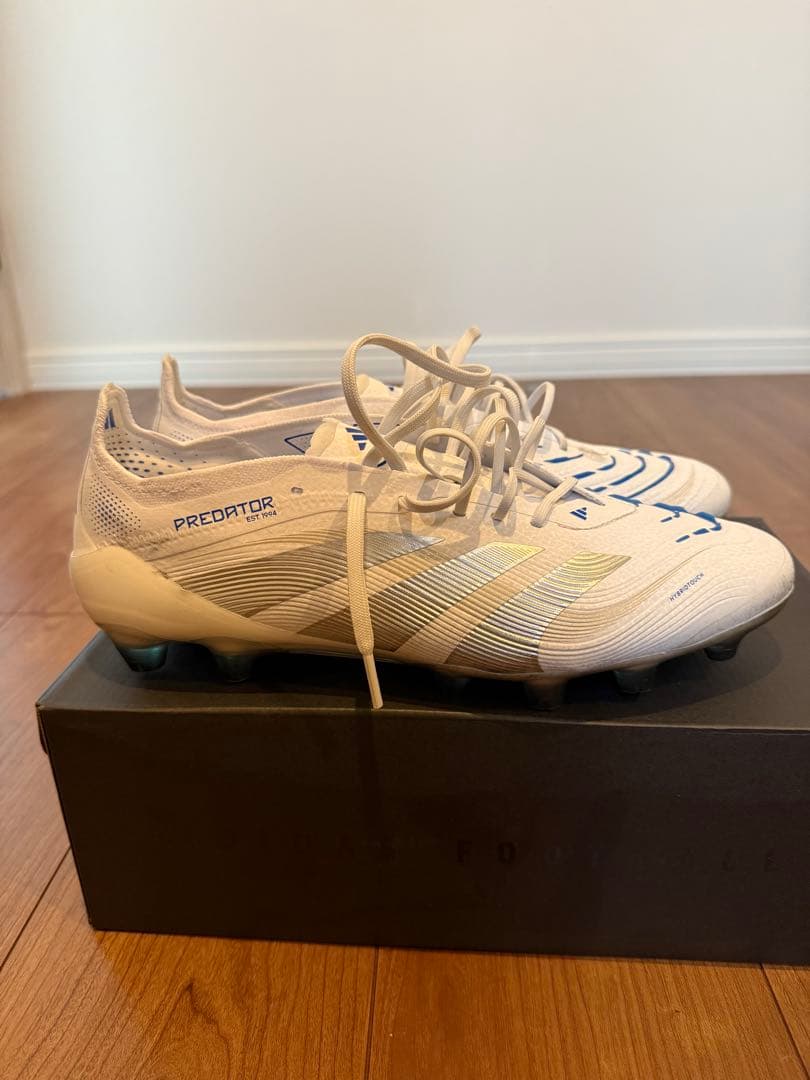 うち　adidas Predator 26.5