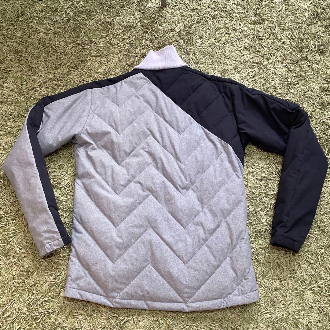 ミックスストレッチ切り替えグリーンダウンジャケット