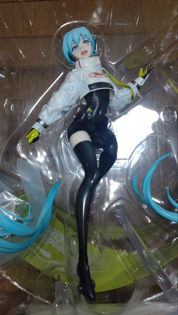 初音ミク GTプロジェクト レーシングミク 2022Ver. 1/7 スケール