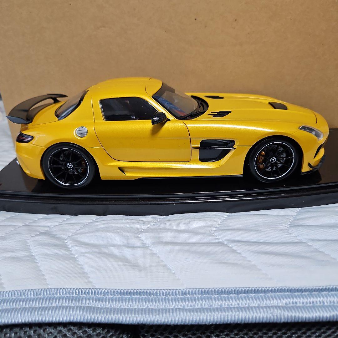 1/18 MINICHAMPS メルセデス・ベンツ SLS AMG GT3箱あり
