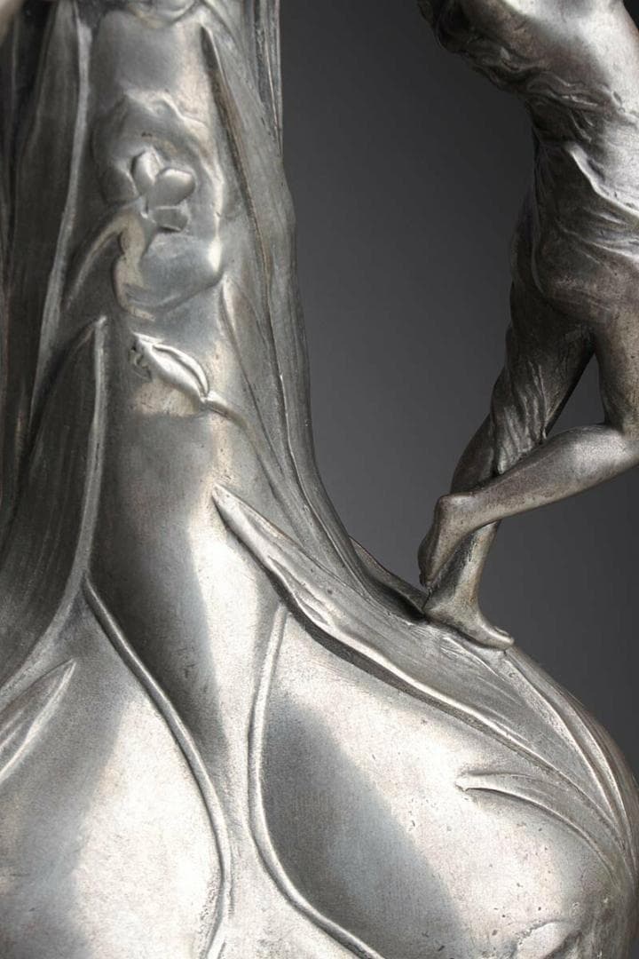 Pelz サイン Etain Garanti Pur ピューター 裸婦 錫花瓶