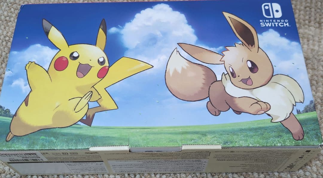 Nintendo Switch ピカチュウ・イーブイデザイン