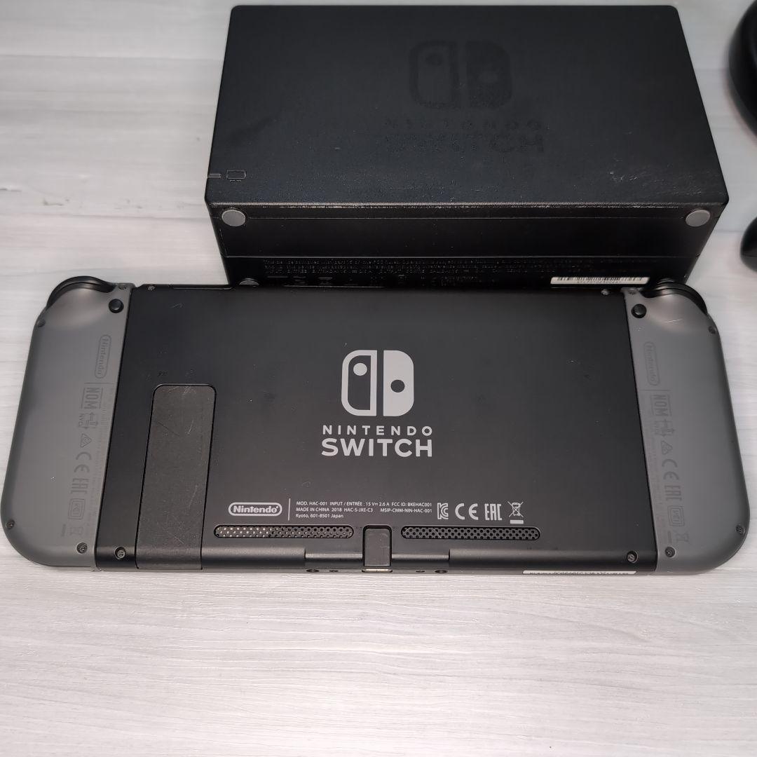 【中古】Nintendo Switch 本体 + コントローラ + 付属品セット